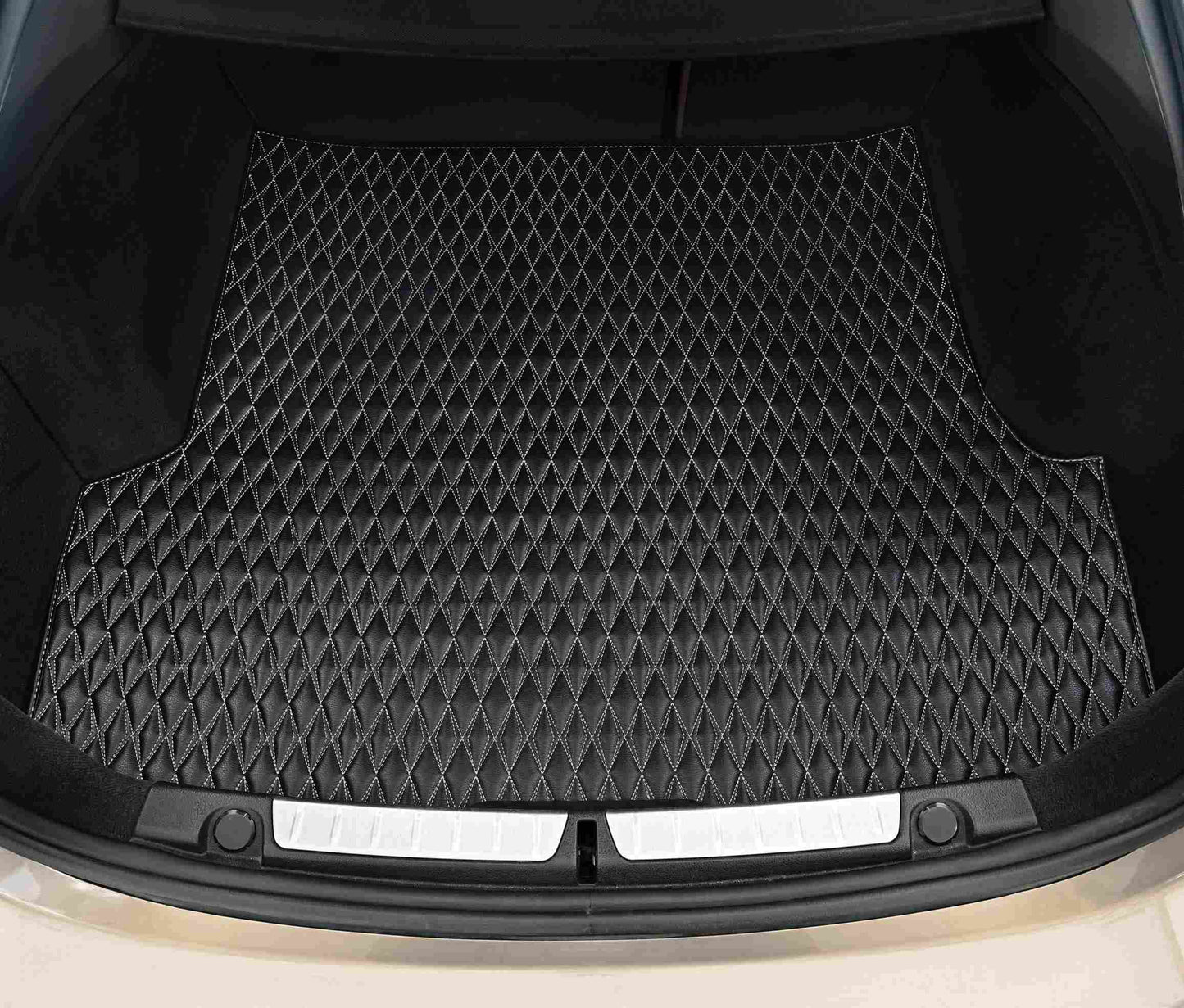 OFFERT: Tapis de coffre premium sur mesure | Motif double losange