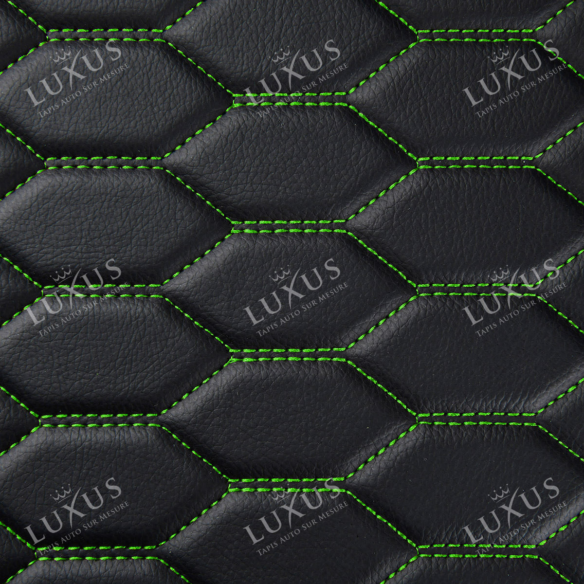 Tapis de Coffre Premium Sur Mesure Intégral 3D | Motif Nid d'Abeille | Noir et Surpiqures Vertes