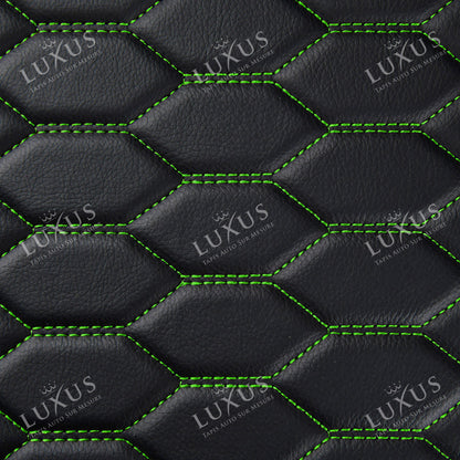 Tapis de Coffre Premium Sur Mesure Intégral 3D | Motif Nid d'Abeille | Noir et Surpiqures Vertes