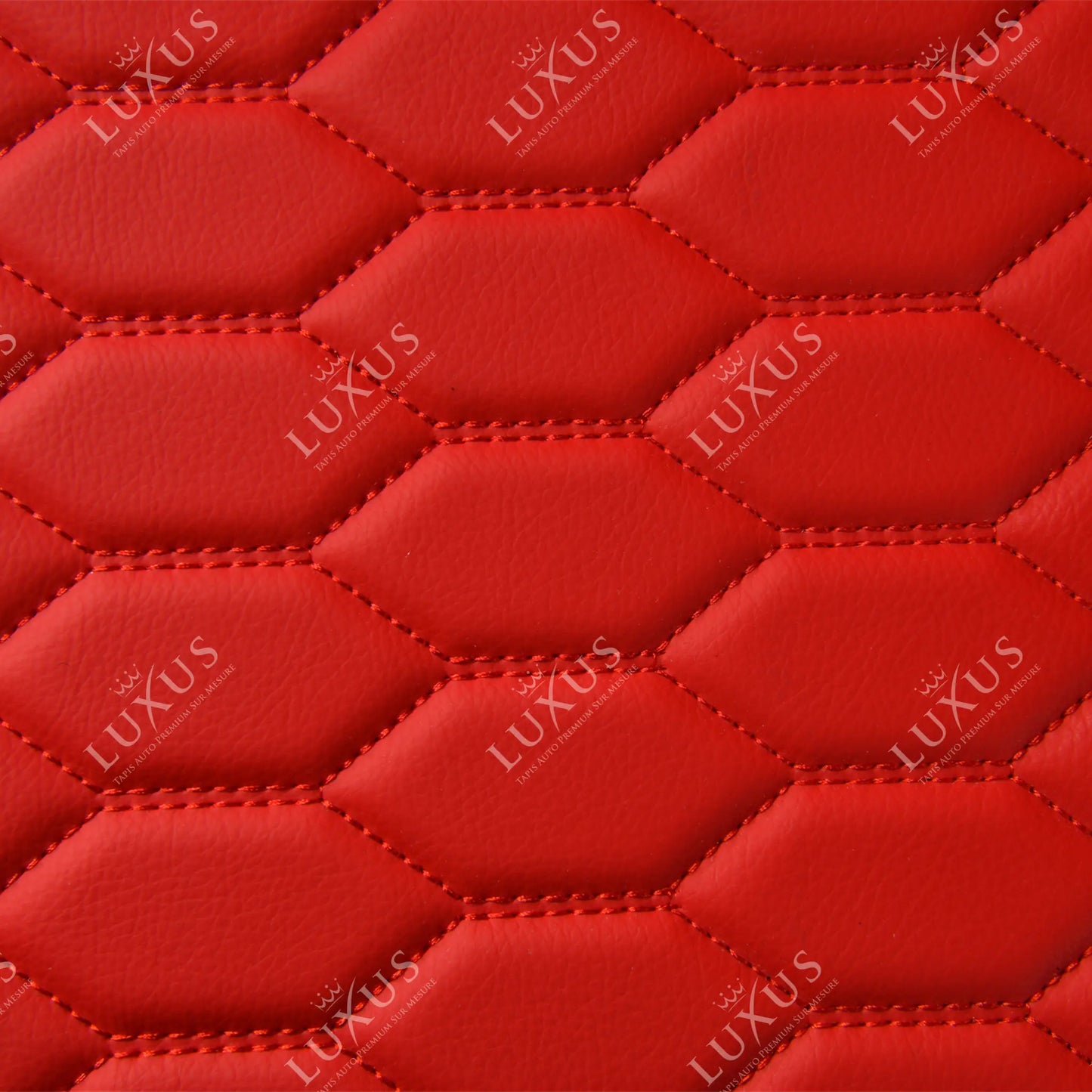 Tapis de Sol Premium Sur Mesure en 3D | Motif Nid d'Abeille | Rouge Ferrari