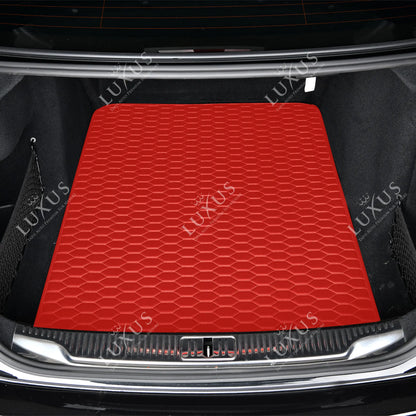 Tapis de Coffre Premium Sur Mesure | Motif Nid d'Abeille | Rouge Ferrari